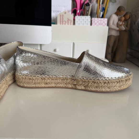 NIB Jack Rogers Palmer Espadrille Snake Embossed Silver Size 9.5 - Picture 14 of 16